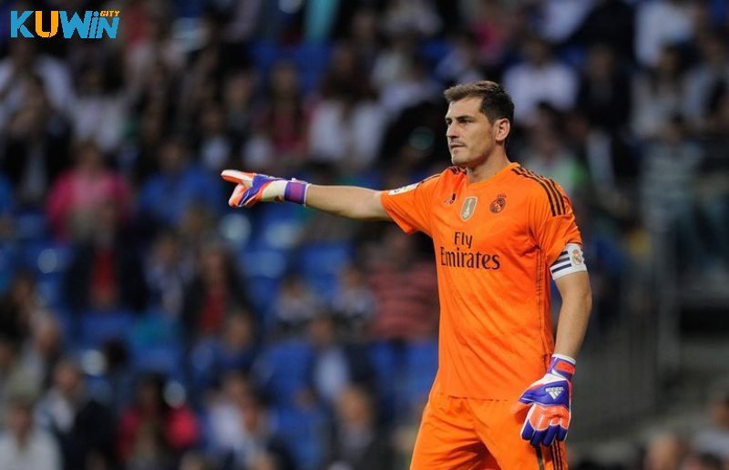 Cầu thủ xuất sắc nhất Real Madrid - Iker Casillas